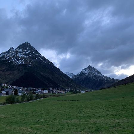 Chasetta Zum Sigrist Galtür Exterior foto